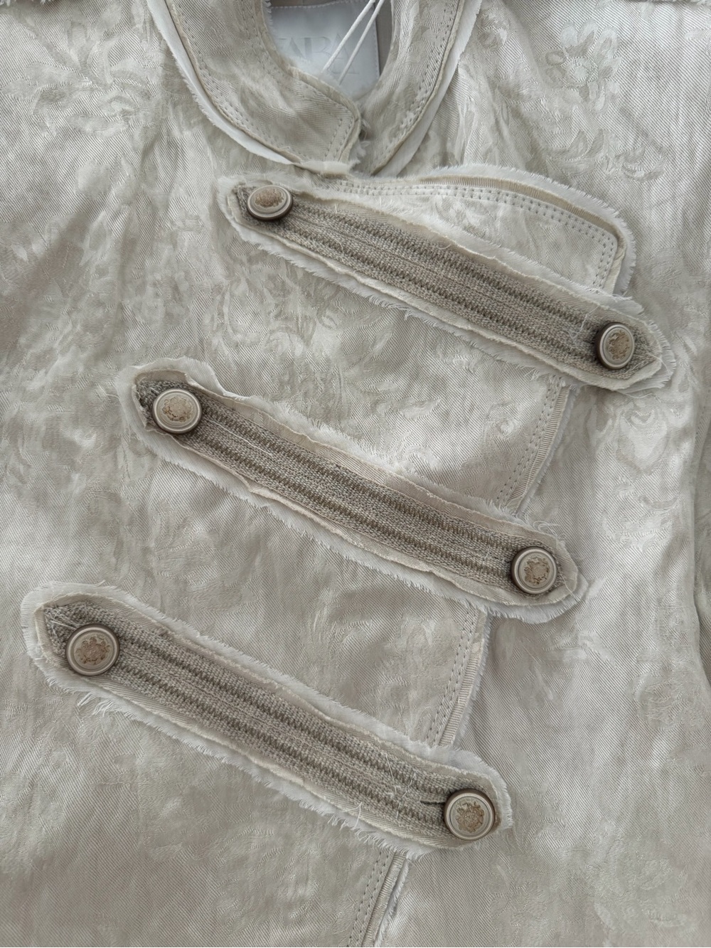 Zara Cream Military-Inspired Cropped Jacket - Picture 6 of 11